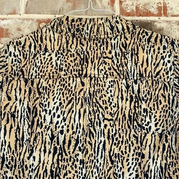 Susan Bristol Petite Cheetah Print Safari Jacket - Picture 6 of 6
